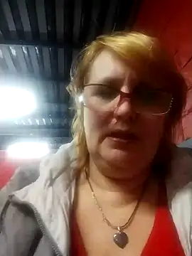 Forest-Lady online show from March 1, 2025, 4:33 pm