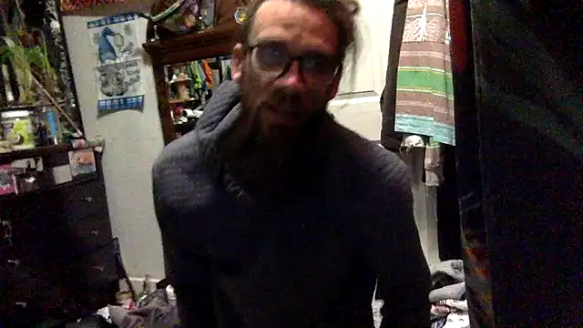 Robriguezxxx online show from March 25, 2026, 5:13 am