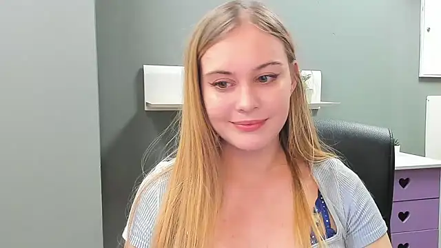 kitty valeria online show from February 16, 2025, 6:21 pm