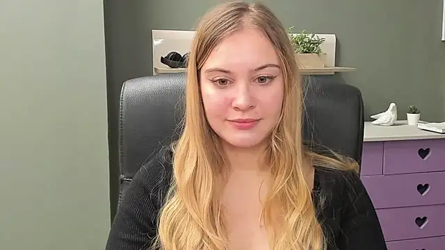 kitty valeria online show from February 23, 2025, 6:12 pm