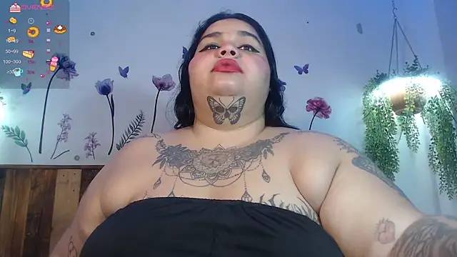 VeronikCuhubby online show from December 3, 2024, 12:06 pm