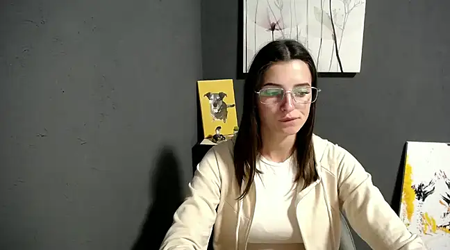 Snapshot of lady_olivia_ chatting on February 3, 2025, 1:40 pm lady olivia online show from February 3, 2025, 1:40 pm