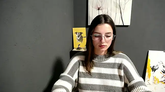 Snapshot of lady_olivia_ chatting on February 13, 2025, 5:44 pm lady olivia online show from February 13, 2025, 5:44 pm