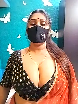Riya Sexy Baby online show from November 11, 2025, 2:06 pm