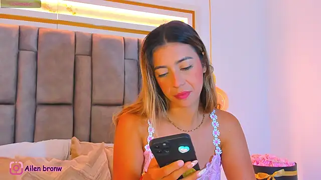 elianabrown online show from November 19, 2025, 10:32 pm