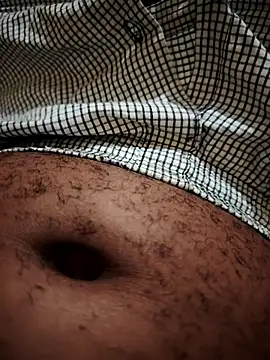 Snapshot of TornadoStorm35 chatting on December 3, 2025, 8:18 pm TornadoStorm35 online show from December 3, 2025, 8:18 pm