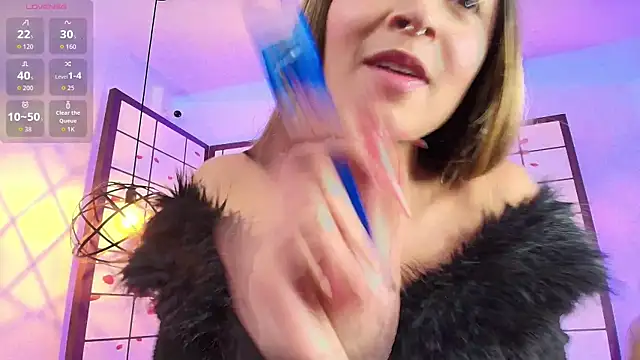 Victoria Adams14 online show from October 20, 2025, 3:07 am