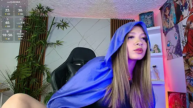 Victoria Adams14 online show from March 29, 2026, 4:12 am