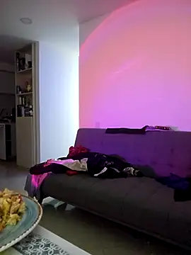 azumiichan online show from September 22, 2025, 11:07 pm