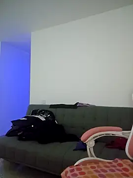 azumiichan online show from September 23, 2025, 11:52 pm