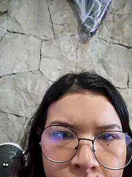 azumiichan online show from October 29, 2025, 5:58 pm