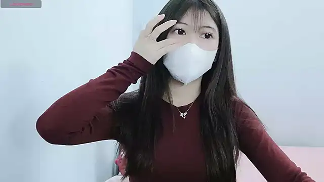 tanhxiu online show from December 19, 2024, 4:57 pm