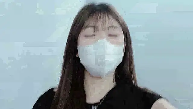 tanhxiu online show from January 19, 2025, 6:10 pm