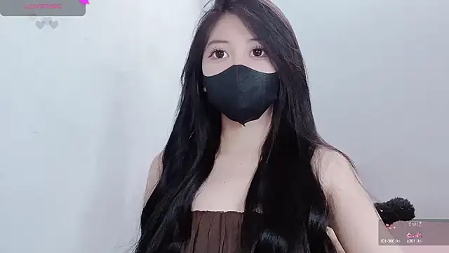 tanhxiu online show from September 28, 2025, 9:47 am