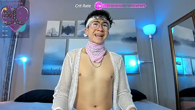 Snapshot of noah_and_rose chatting on March 16, 2025, 7:49 pm noah and rose online show from March 16, 2025, 7:49 pm