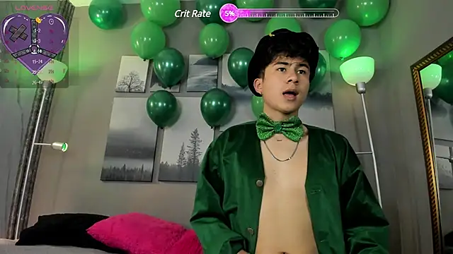 Snapshot of noah_and_rose chatting on March 17, 2025, 7:48 pm noah and rose online show from March 17, 2025, 7:48 pm