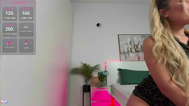 zoey marie online show from November 13, 2025, 4:17 pm