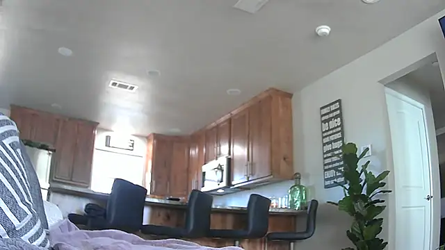 Snapshot of Sexyfunsize chatting on February 10, 2026, 4:55 pm Sexyfunsize online show from February 10, 2026, 4:55 pm