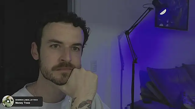 sexxxsutra online show from October 29, 2025, 10:55 pm