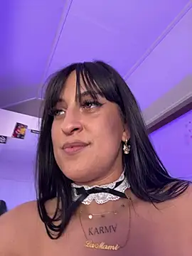 CarolaDrago online show from March 19, 2025, 10:55 am