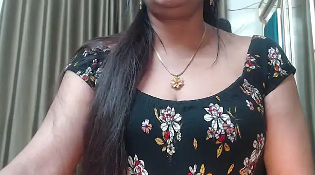 desi-maisa130 online show from December 21, 2024, 4:03 pm