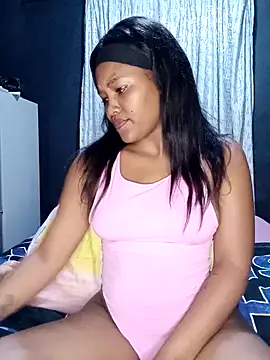 charmainexxx online show from January 17, 2025, 9:50 pm