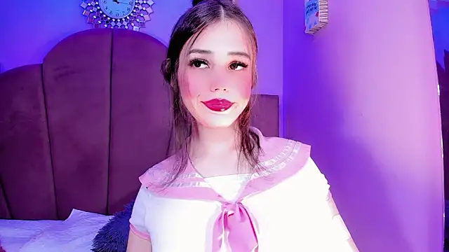 ValeriaAguilar online show from November 20, 2025, 9:58 pm