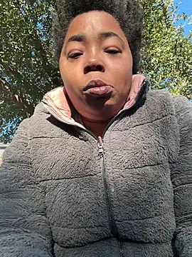 JCCaramelbarbie1 online show from January 3, 2025, 8:01 pm