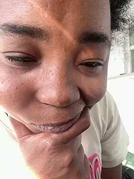 JCCaramelbarbie1 online show from March 5, 2025, 9:15 pm