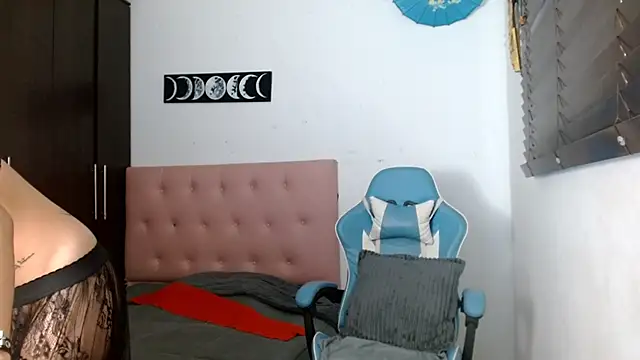 TokioStar online show from November 21, 2025, 12:37 pm