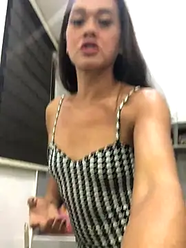 starfish05 online show from November 29, 2025, 4:26 am