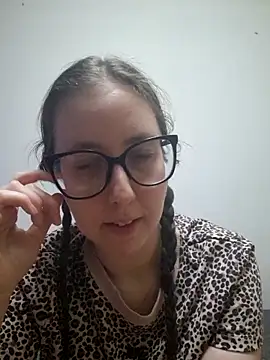 Snapshot of Sarah459 chatting on September 26, 2025, 8:24 pm Sarah459 online show from September 26, 2025, 8:24 pm