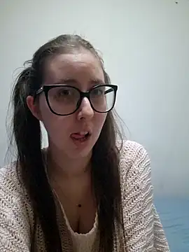 Snapshot of Sarah459 chatting on November 17, 2025, 10:04 pm Sarah459 online show from November 17, 2025, 10:04 pm