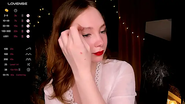 LanaBlu  online show from September 26, 2025, 9:02 am