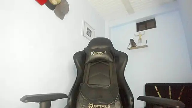  Poseidon1  online show from November 13, 2025, 4:55 am