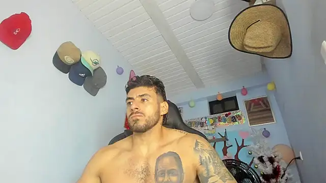 Snapshot of _Poseidon1_ chatting on July 15, 2026, 3:12 am Poseidon1 online show from July 15, 2026, 3:12 am