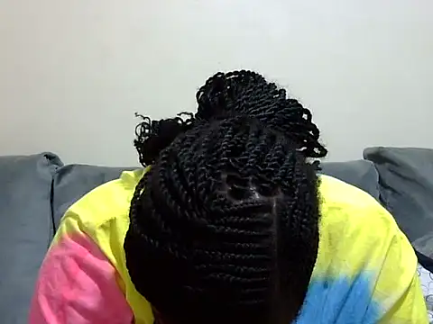 Snapshot of Pretty_lilly02 chatting on July 18, 2026, 7:06 pm Pretty lilly02 online show from July 18, 2026, 7:06 pm