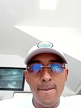 paisa233 online show from January 9, 2026, 3:26 pm