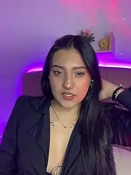 angellique 22 online show from February 5, 2025, 4:27 am