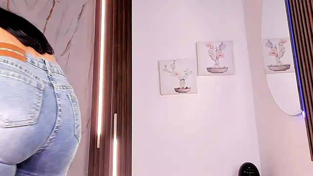 mia six66 online show from March 19, 2026, 12:09 pm