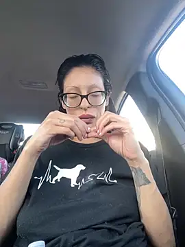 myloveforyouu online show from October 19, 2025, 11:16 pm