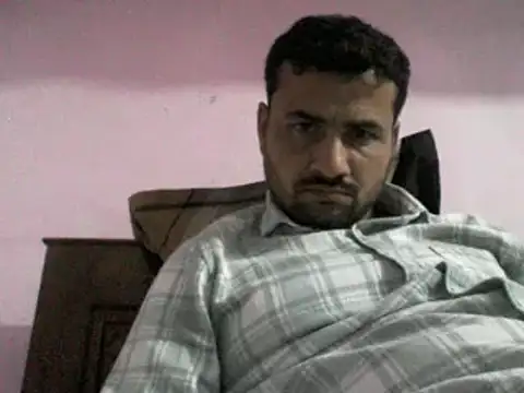 lallantoplonda online show from February 17, 2026, 4:02 pm