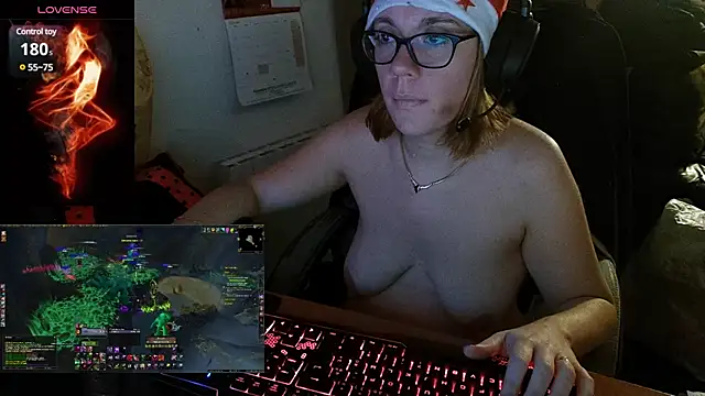 Snapshot of lili-hot-77 chatting on December 22, 2024, 8:14 pm lili-hot-77 online show from December 22, 2024, 8:14 pm