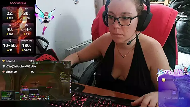 Snapshot of lili-hot-77 chatting on February 12, 2025, 11:29 am lili-hot-77 online show from February 12, 2025, 11:29 am