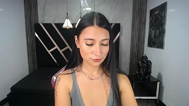 lizzyluk ch online show from January 12, 2025, 11:50 am