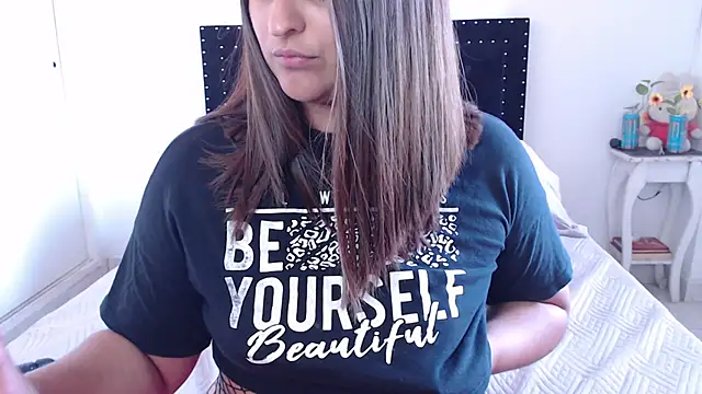 nathcollyns online show from February 1, 2025, 7:34 pm