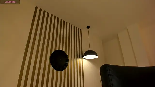 ValeriaRiveraX online show from February 28, 2025, 4:10 am