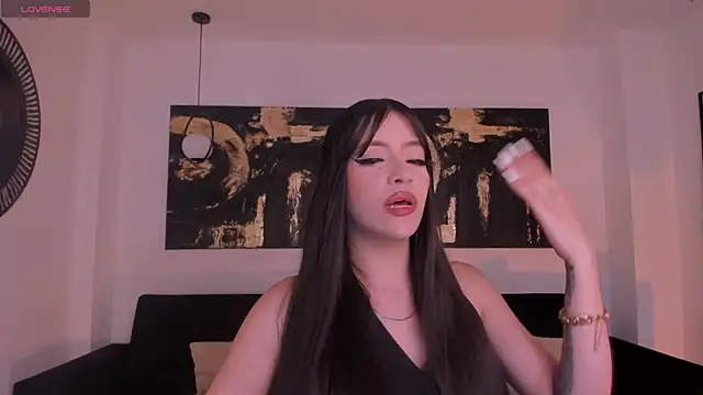 ValeriaRiveraX online show from March 5, 2026, 3:57 am