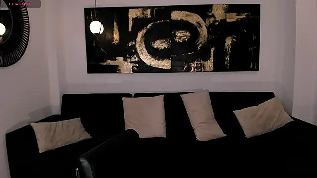 MariaHerrera  online show from December 6, 2024, 7:45 pm