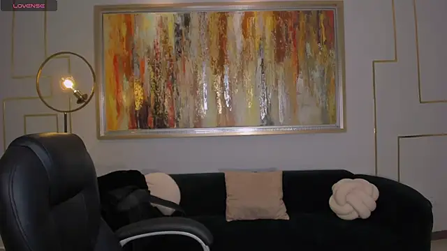 KatieStonne online show from March 5, 2026, 11:17 am